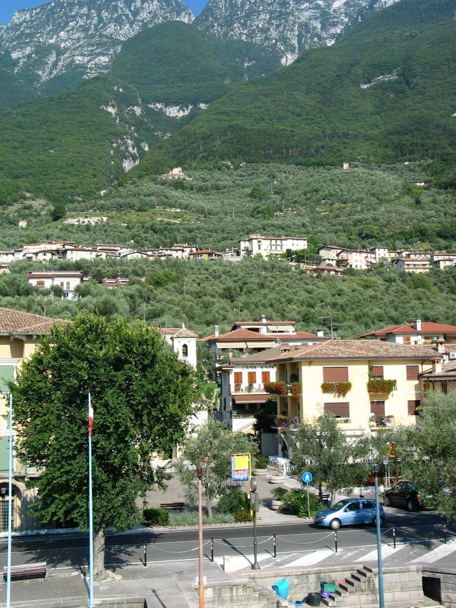 Albergo Casa Este Brenzone sul Garda Exterior foto