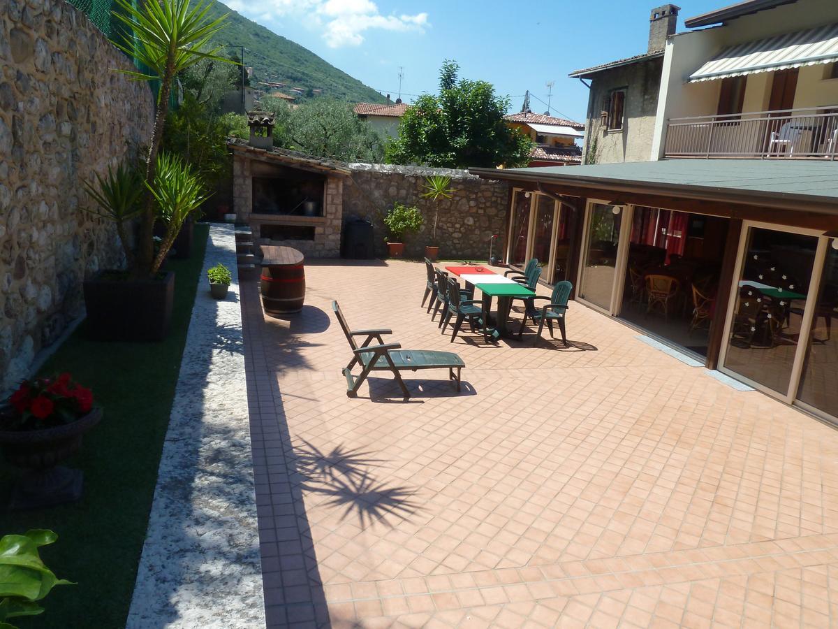 Albergo Casa Este Brenzone sul Garda Exterior foto
