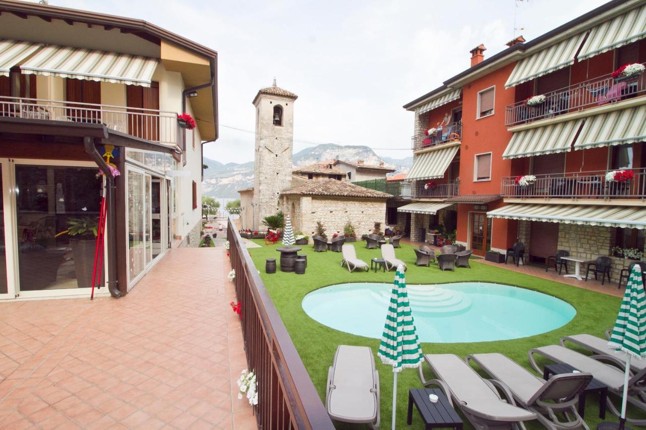 Albergo Casa Este Brenzone sul Garda Exterior foto